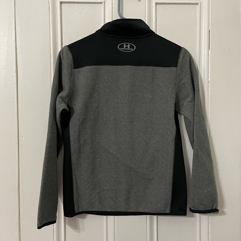 Under Armour 1/4 zip pullover - Picture 3 of 4